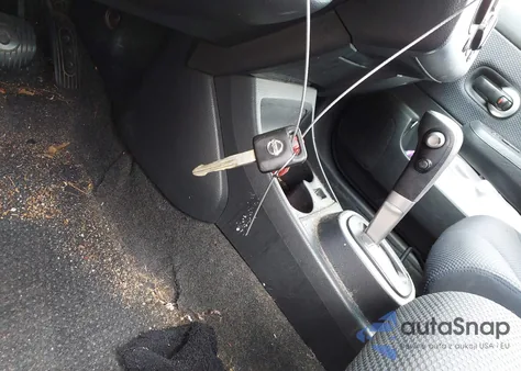 2009 Nissan Versa 1.8Sl from USA, damaged, VIN 3N1BC13E49L350456